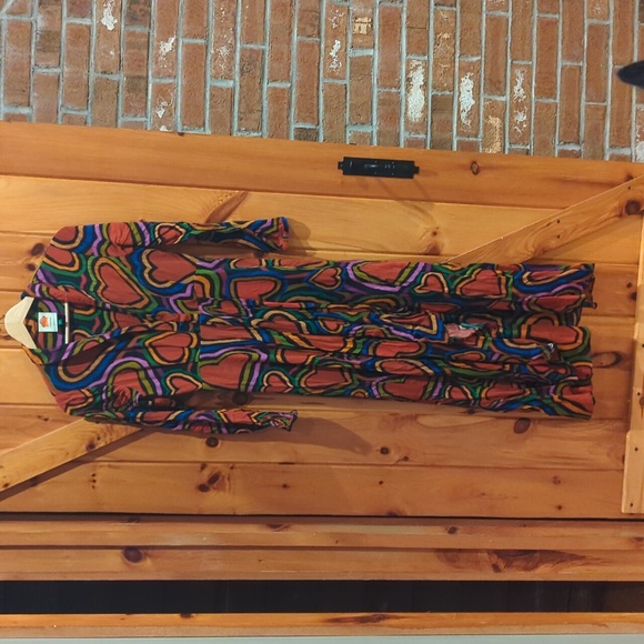 FARM Rio Dresses & Skirts - FARM Rio Vibrant Heart Long Sleeve Dress